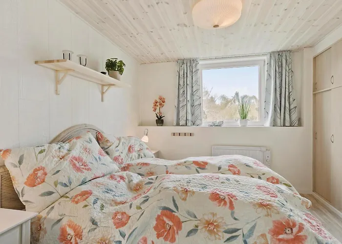 Amazing In With Kitchen